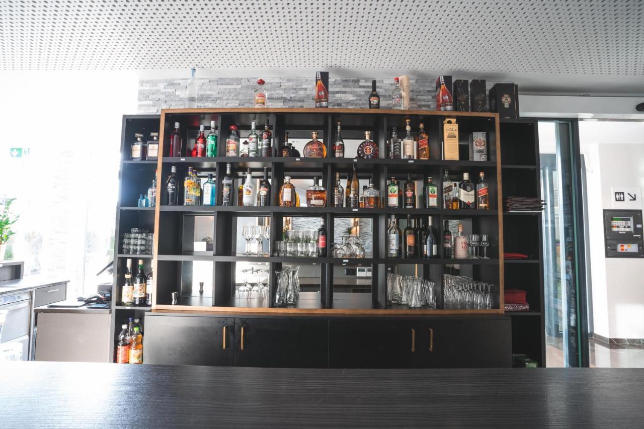 吾家酒店 温特图尔 外观 照片